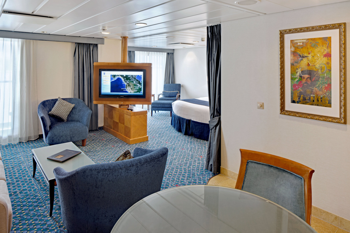 MyCruise Royal-Caribbean-Cruise-Line Radiance-of-the-Seas Kahytter Suite OS2